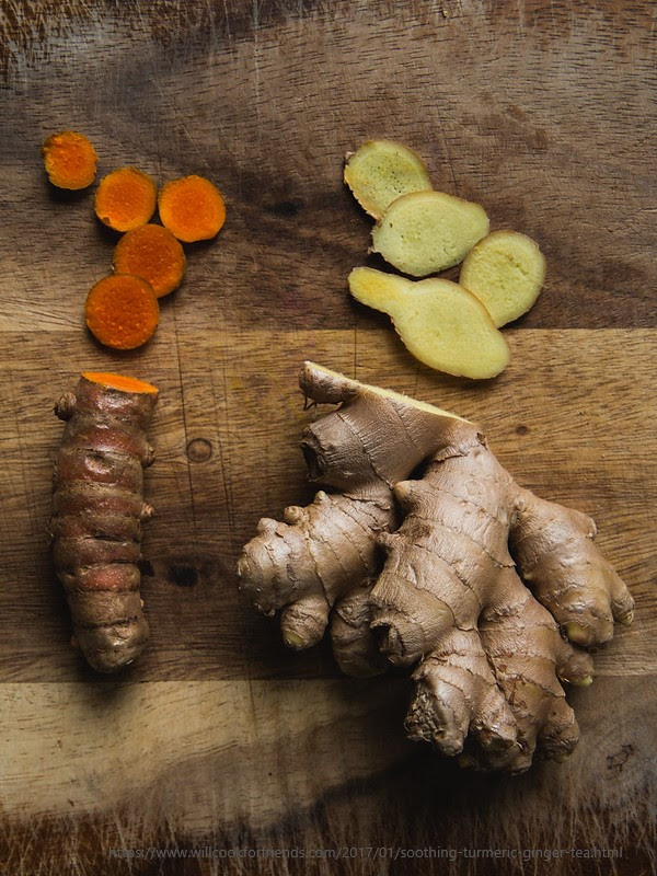 What’s the difference between ginger and turmeric?